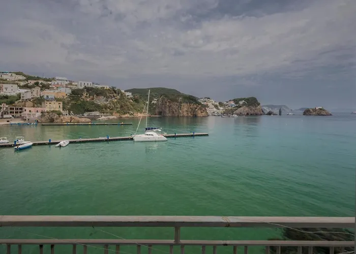 Hotel Gennarino A Mare